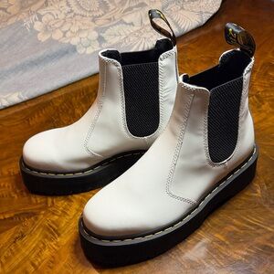 DOC MARTENS - White Leather QUAD Arcadia Boots - Size 8 US